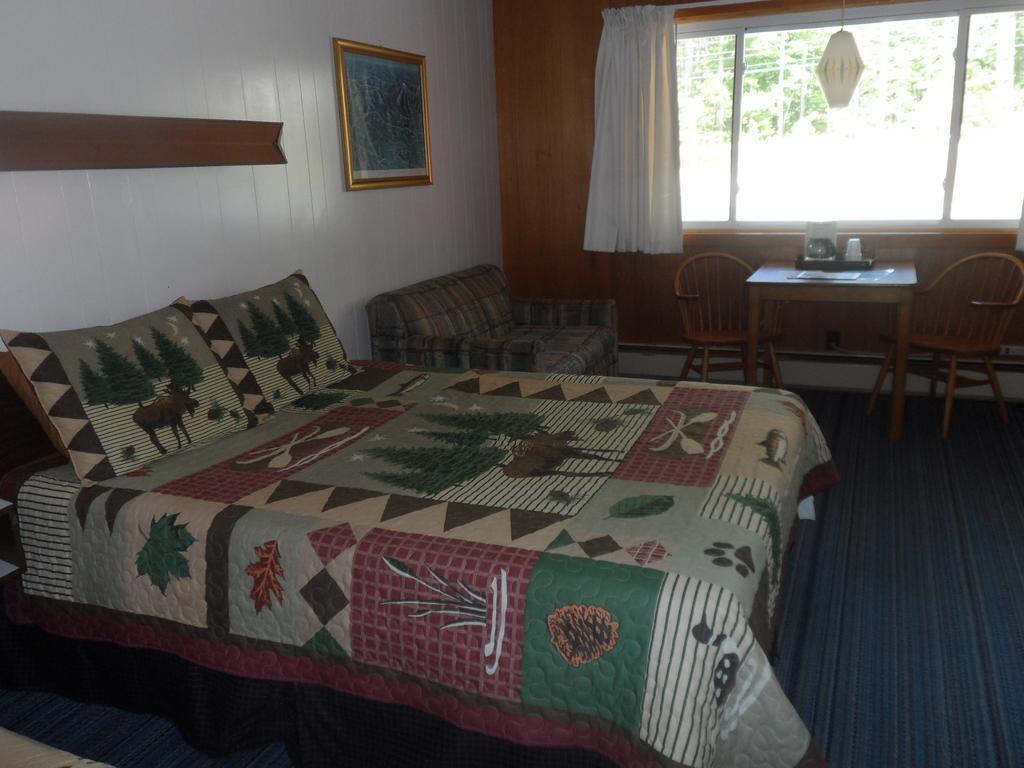 White Oak Motel & Cottages Holderness Pokoj fotografie