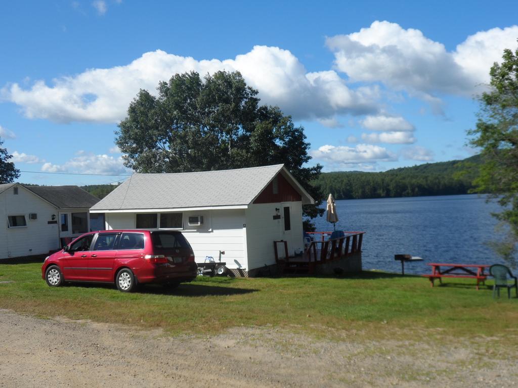 White Oak Motel & Cottages Holderness Pokoj fotografie